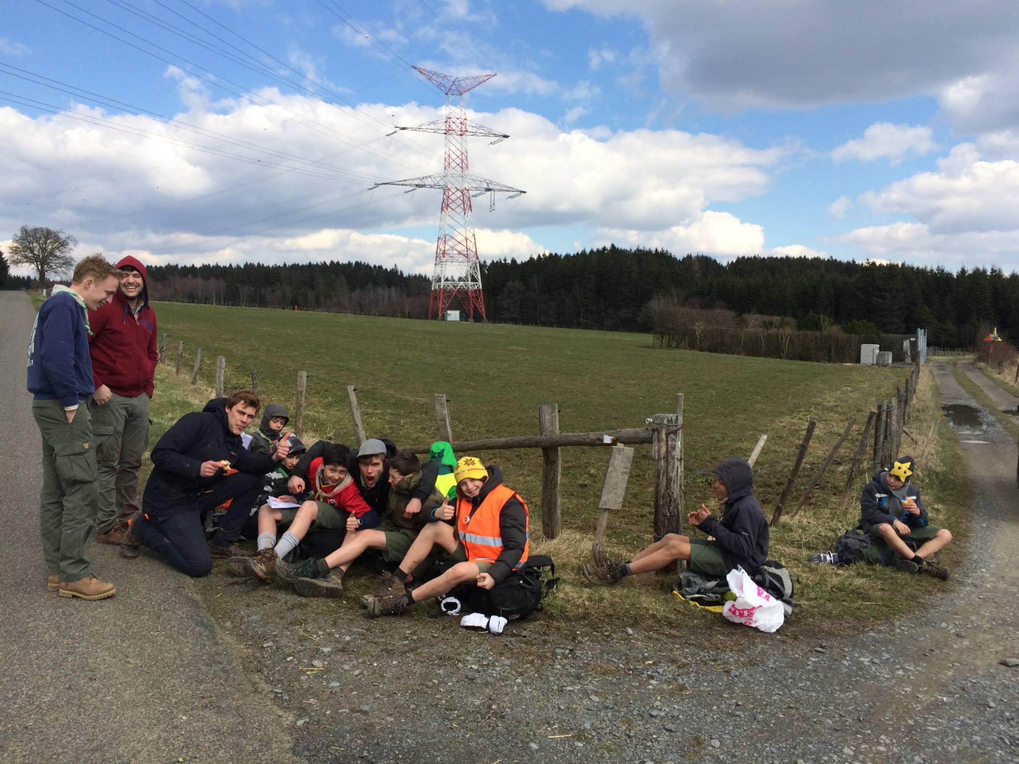 Sint-Martinus den XIIde - Paasdropping JVK 2015